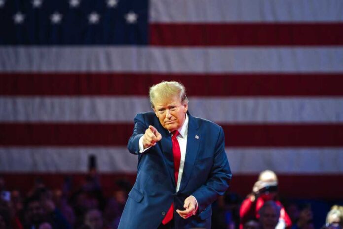 2455396913 featured image Trump Point